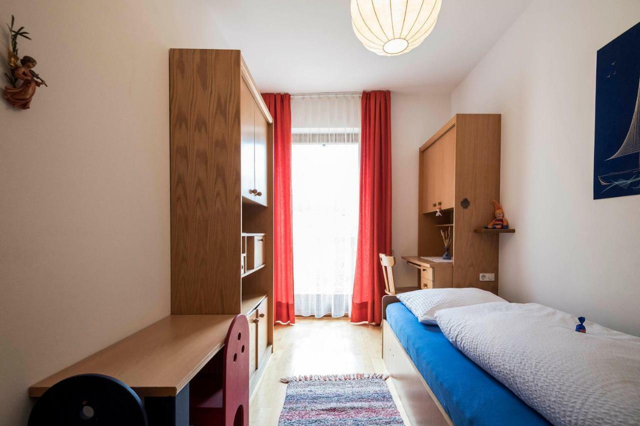 Gaestehaus Pfuss Caldaro Bagian luar foto